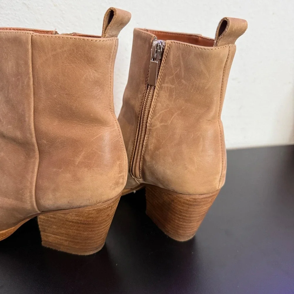 Tony Bianco Pointed Toe Leather Ankle Boots Size 6.5 Block Heel Western‎ BOHO